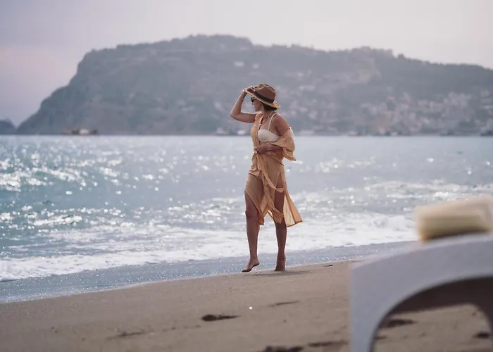 Resort Kaila Krizantem 4*