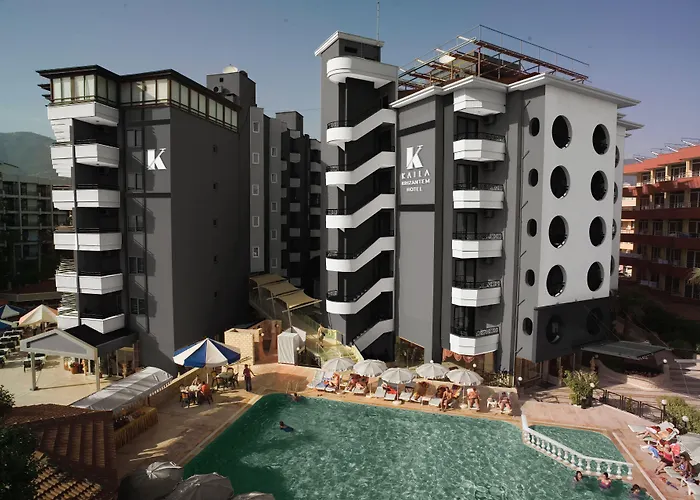 Kaila Krizantem Complex