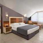 Kaila Krizantem Θέρετρο 4*