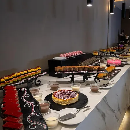 Kaila Krizantem Курортний комплекс 4*